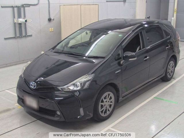 toyota prius-α 2017 CFJ1750506 image 1
