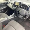 toyota c-hr 2018 quick_quick_DAA-ZYX10_ZYX10-2153211 image 5