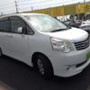 toyota noah 2012 CFJ1542640 image 9