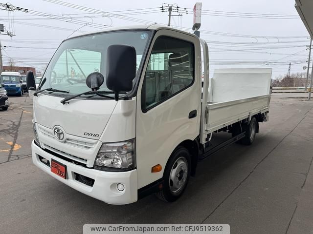 toyota dyna-truck 2017 GOO_NET_EXCHANGE_0302926A30240226W002 image 2