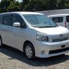 toyota voxy 2009 -TOYOTA--Voxy DBA-ZRR75G--ZRR75-0049750---TOYOTA--Voxy DBA-ZRR75G--ZRR75-0049750- image 1