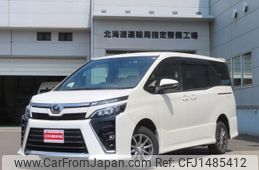 toyota voxy 2018 CFJ1485412