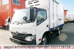 hino dutro 2016 GOO_NET_EXCHANGE_0702161A30250502W001