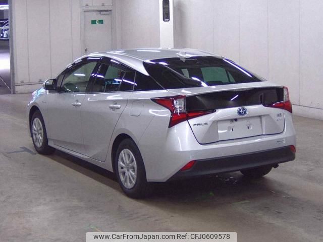 toyota prius 2019 quick_quick_DAA-ZVW55_ZVW55-6008431 image 2