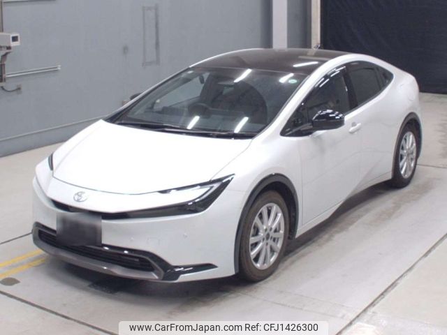 toyota prius 2024 CFJ1426300 image 1