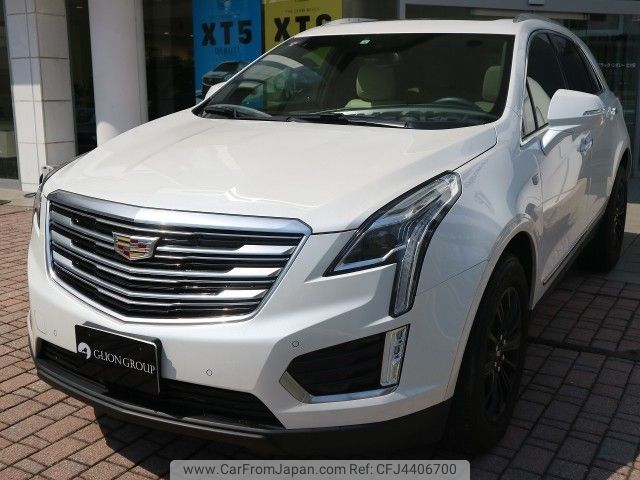 cadillac xt5-crossover 2018 quick_quick_ABA-C1UL_1GYFN9RS7JZ116081 image 1