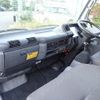isuzu elf-truck 2005 CFJ1858566 image 22