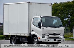 toyota dyna-truck 2017 GOO_NET_EXCHANGE_0403122A30241001W001