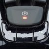 toyota c-hr 2017 quick_quick_DAA-ZYX10_ZYX10-2013889 image 15