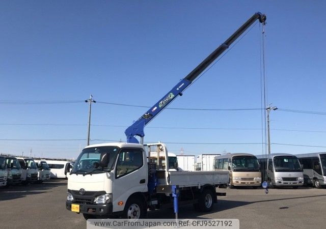 toyota dyna-truck 2017 REALMOTOR_N1024020167F-17 image 1