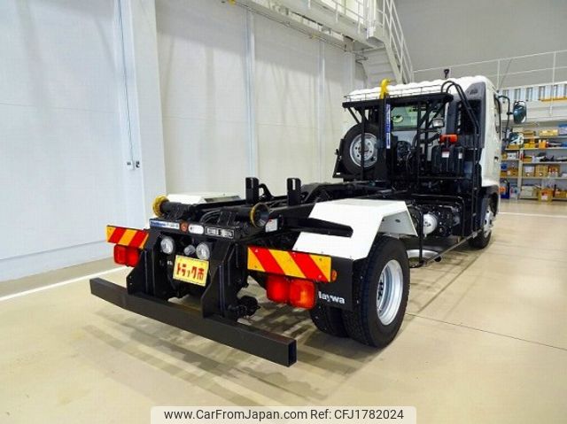 hino ranger 2016 CFJ1782024 image 2