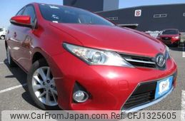 toyota auris 2012 CFJ1325605