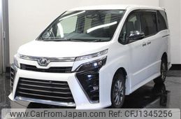 toyota voxy 2018 -TOYOTA--Voxy DBA-ZRR85W--ZRR85-0113811---TOYOTA--Voxy DBA-ZRR85W--ZRR85-0113811-