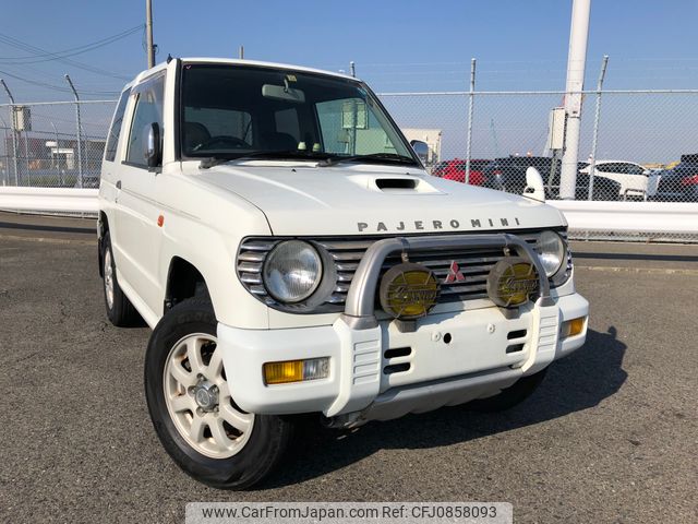 mitsubishi pajero-mini 1997 2186 image 2