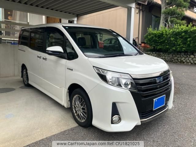 toyota noah 2016 CFJ1821025 image 1