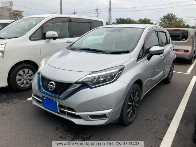 nissan note 2018 -NISSAN--Note DAA-HE12--HE12-156075---NISSAN--Note DAA-HE12--HE12-156075- image 1