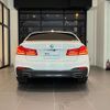 bmw 5-series 2019 quick_quick_JR20_WBAJA52010WC70573 image 3