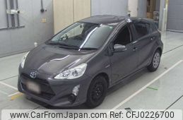 toyota aqua 2015 -TOYOTA--AQUA DAA-NHP10--NHP10-6413516---TOYOTA--AQUA DAA-NHP10--NHP10-6413516-