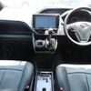 toyota voxy 2019 quick_quick_ZRR80W_ZRR80W-0489630 image 18