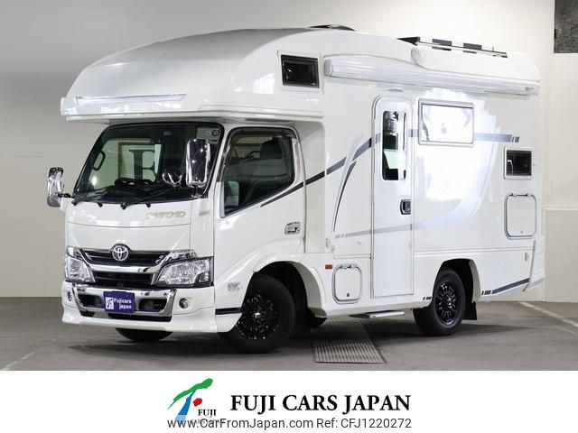 toyota camroad 2017 GOO_NET_EXCHANGE_0303041A30250522W001 image 1