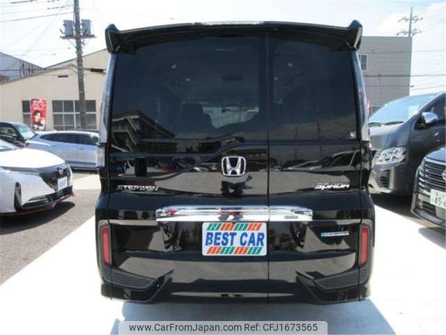 honda stepwagon 2018 CFJ1673565 image 2