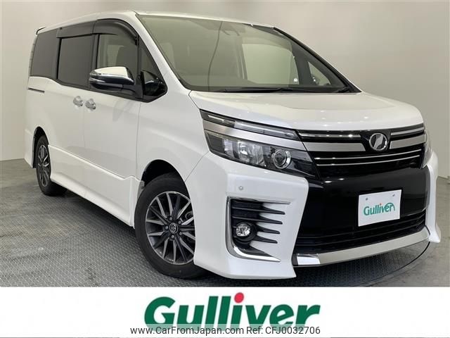 toyota voxy 2017 -TOYOTA--Voxy DBA-ZRR80W--ZRR80-0327128---TOYOTA--Voxy DBA-ZRR80W--ZRR80-0327128- image 1