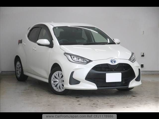 toyota yaris 2021 -TOYOTA--Yaris 6AA-MXPH10--MXPH10-2071400---TOYOTA--Yaris 6AA-MXPH10--MXPH10-2071400- image 2