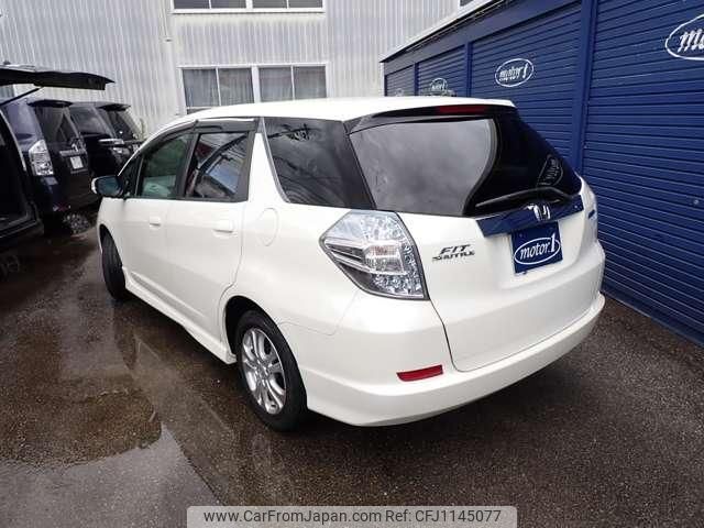 honda fit-shuttle-hybrid 2011 quick_quick_DAA-GP2_GP2-3005849 image 2