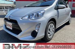 toyota aqua 2017 quick_quick_DAA-NHP10_6567892