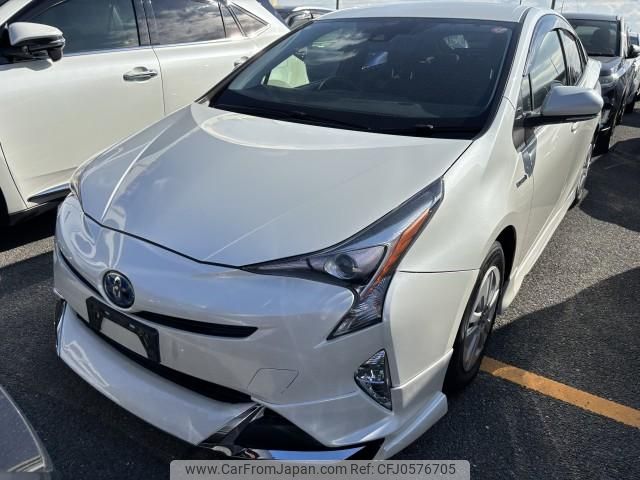 toyota prius 2016 quick_quick_DAA-ZVW50_ZVW50-6016466 image 1