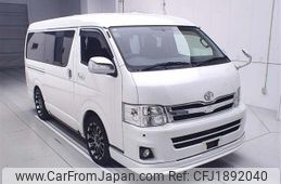 toyota regiusace-van 2013 CFJ1892040