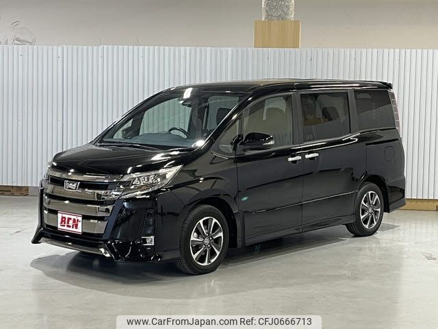 toyota noah 2020 -TOYOTA--Noah DBA-ZRR80W--ZRR80-0556345---TOYOTA--Noah DBA-ZRR80W--ZRR80-0556345- image 1