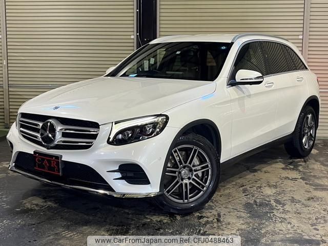 mercedes-benz glc-class 2018 quick_quick_253905C_WDC2539052F478789 image 2