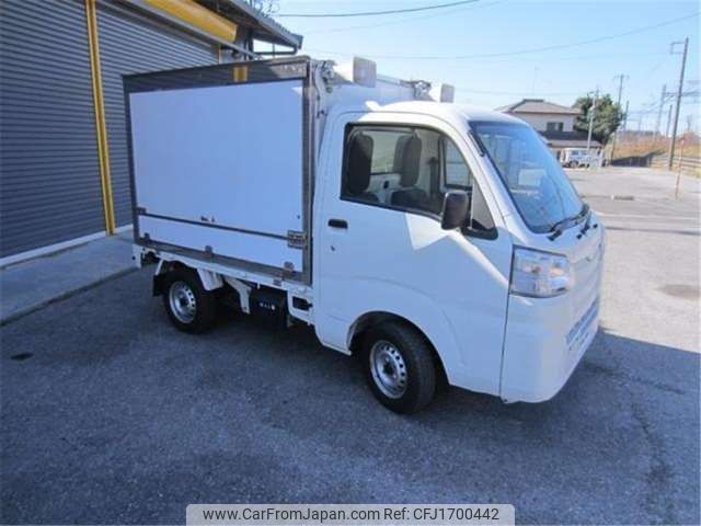 daihatsu hijet-truck 2019 CFJ1700442 image 2