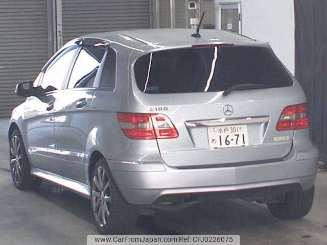 mercedes-benz b-class 2010 -MERCEDES-BENZ 【水戸 301ﾒ1671】--Benz B Class 245232--2J584601---MERCEDES-BENZ 【水戸 301ﾒ1671】--Benz B Class 245232--2J584601- image 2