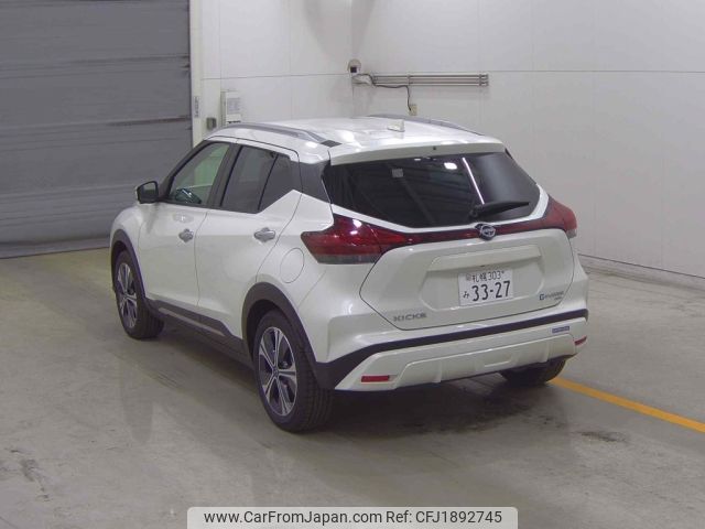 nissan kix 2024 CFJ1892745 image 2