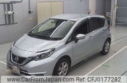 nissan note 2018 -NISSAN--Note DBA-E12--E12-587850---NISSAN--Note DBA-E12--E12-587850-