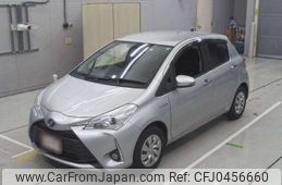 toyota vitz 2018 -TOYOTA--Vitz DAA-NHP130--NHP130-2032368---TOYOTA--Vitz DAA-NHP130--NHP130-2032368-