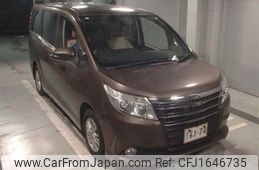 toyota noah 2014 CFJ1646735