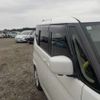 suzuki solio 2018 CFJ1823832 image 7