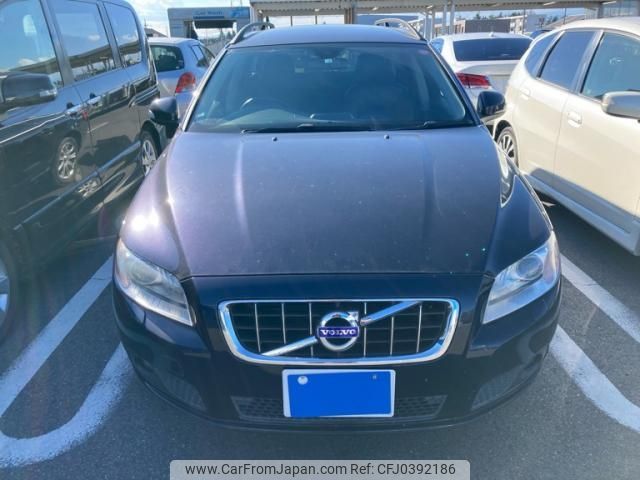 volvo v70 2010 -VOLVO--Volvo V70 DBA-BB5254W--YV1BW6050A1134645---VOLVO--Volvo V70 DBA-BB5254W--YV1BW6050A1134645- image 1