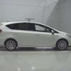 toyota prius-α 2018 CFJ1633229 image 8