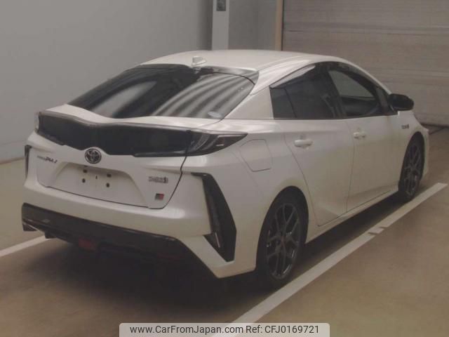 toyota prius-phv 2018 quick_quick_DLA-ZVW52_ZVW52-3079178 image 2