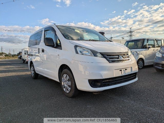 mitsubishi delica-van 2017 CFJ1856460 image 1