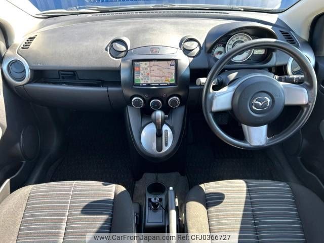 mazda demio 2010 -MAZDA--Demio DBA-DE3FS--DE3FS-303802---MAZDA--Demio DBA-DE3FS--DE3FS-303802- image 2