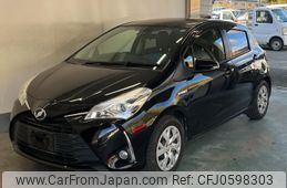 toyota vitz 2018 -TOYOTA--Vitz NHP130-2032500---TOYOTA--Vitz NHP130-2032500-