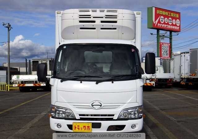 hino dutro 2017 646828-N9024090085F-90 image 2