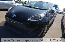 toyota aqua 2018 CFJ1520254