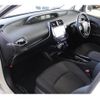 toyota prius 2018 quick_quick_ZVW50_ZVW50-8086649 image 17