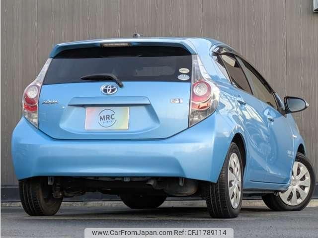 toyota aqua 2012 CFJ1789114 image 2